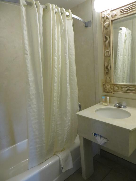 Roomba Inn & Suites - Παραλία Ντειτόνα Εξωτερικό φωτογραφία